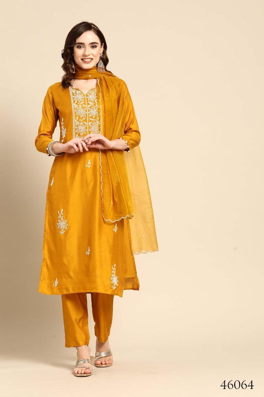 Mustard Yellow Muslin Embroidered Straight Kurta Set With Organza Dupatta